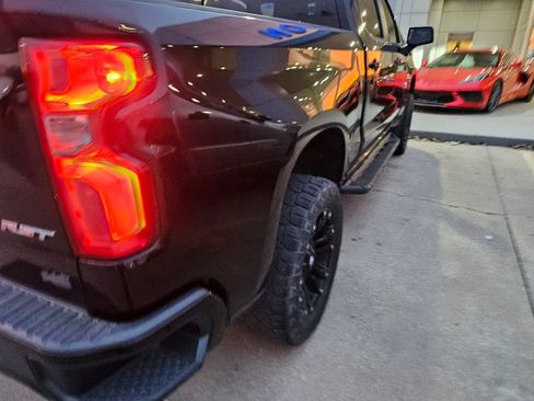 Used 2020 Chevrolet Silverado 1500 RST w/ Texas Edition image 6