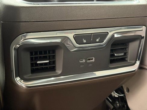 Used 2026 Chevrolet Silverado 2500 LTZ w/ LTZ Plus Package image 12