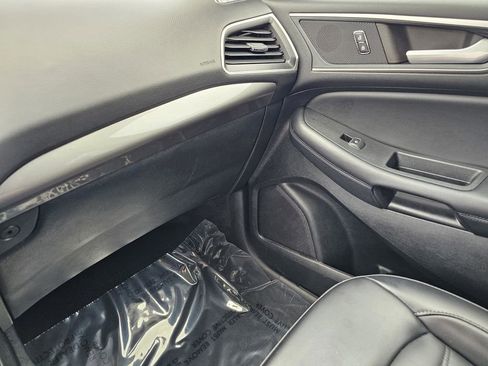 Used 2023 Ford Edge SEL image 27