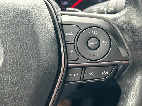 Used 2021 Toyota Camry XSE image 37