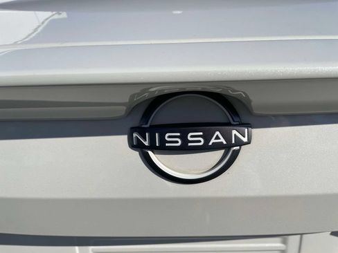 Used 2024 Nissan Altima 2.0 SR FWD image 13
