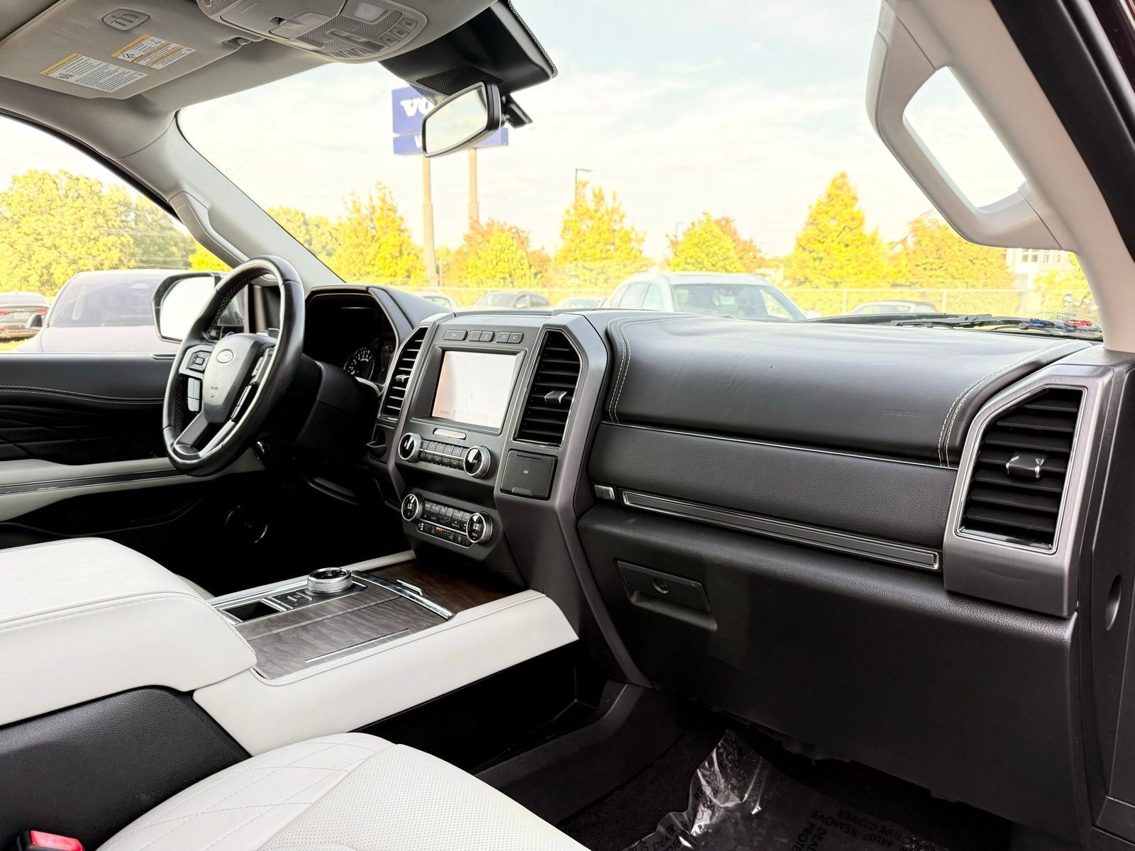 Used 2020 Ford Expedition Platinum RWD image 29
