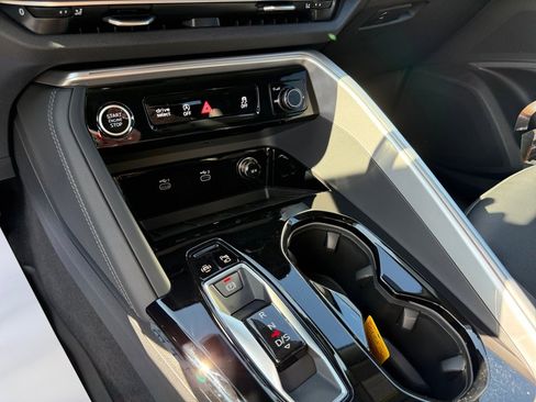 New 2025 Audi Q5 Premium image 20