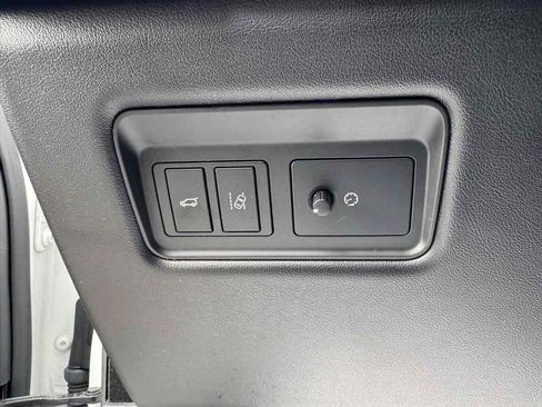 Used 2017 Land Rover Range Rover HSE AWD/4WD image 10