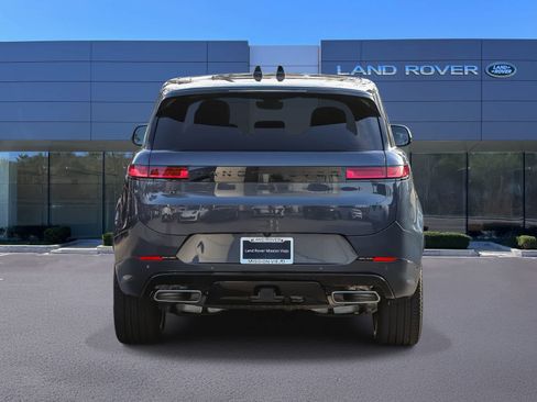 New 2026 Land Rover Range Rover Sport Dynamic SE image 7