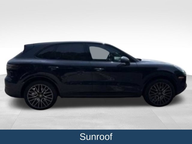 Used 2020 Porsche Cayenne AWD/4WD image 10