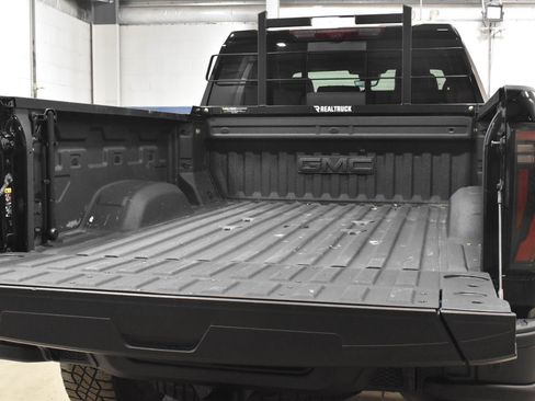 Used 2025 GMC Sierra 2500 AT4X w/ AT4X AEV Edition AWD/4WD image 27