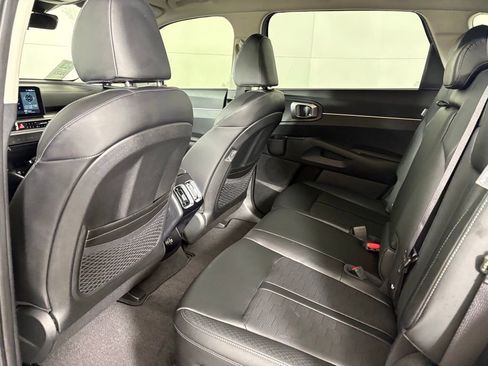New 2026 Kia Sorento S image 32