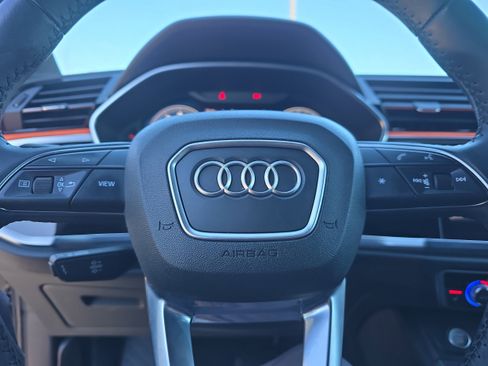 Used 2020 Audi Q3 2.0T Premium Plus image 23