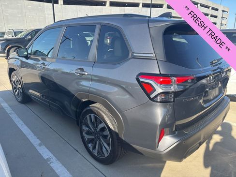 Used 2025 Subaru Forester Touring image 6