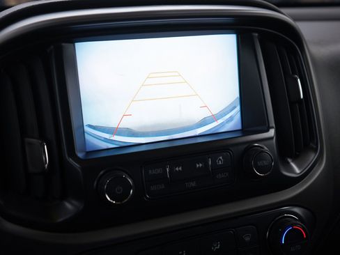 Used 2017 GMC Canyon SLE w/ All Terrain X Package image 28