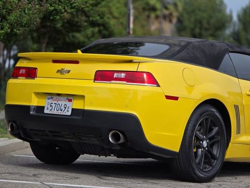 Used 2015 Chevrolet Camaro LT image 11