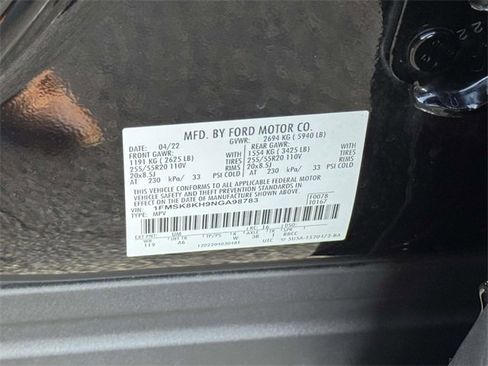 Used 2022 Ford Explorer ST-Line image 33