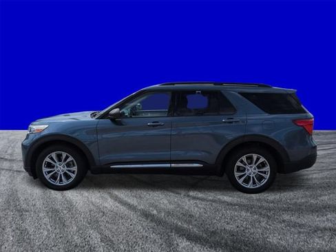 Certified 2020 Ford Explorer XLT w/ Equipment Group 202A RWD image 7