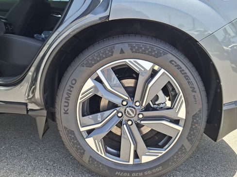 New 2026 Nissan Murano SV AWD/4WD image 17