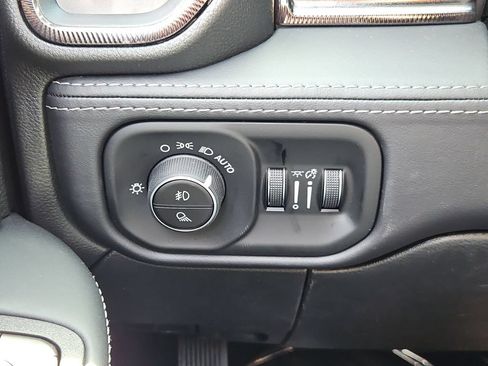 New 2026 RAM 2500 Rebel w/ Rebel Level 2 Equipment Group AWD/4WD image 18