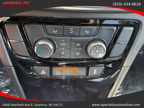 Used 2022 Buick Encore Preferred w/ Safety Package AWD/4WD image 29