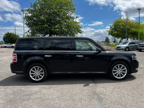 Used 2017 Ford Flex Limited AWD/4WD image 2
