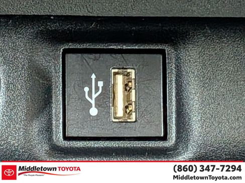 Certified 2025 Toyota RAV4 XLE AWD/4WD image 24