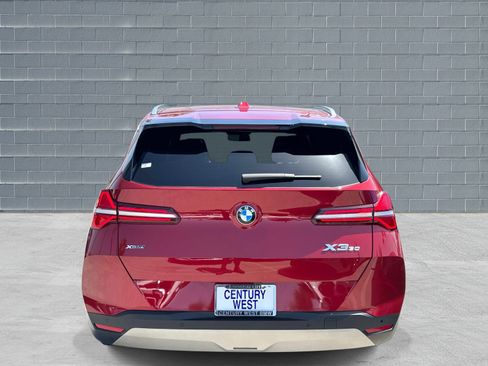 Used 2025 BMW X3 xDrive30i image 4