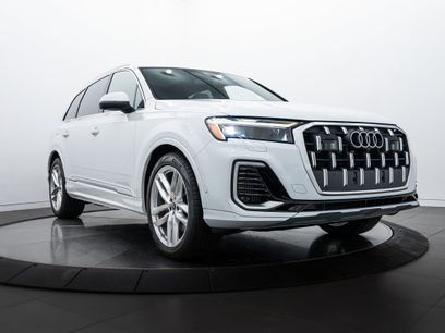 New 2025 Audi Q7 3.0T Premium Plus