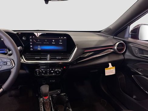 New 2026 Chevrolet Trax RS w/ Driver Confidence Package image 23