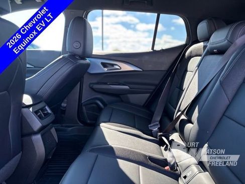 New 2026 Chevrolet Equinox EV LT image 17