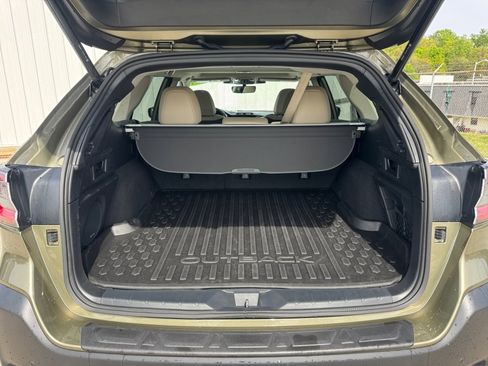 Used 2025 Subaru Outback Limited AWD/4WD image 19