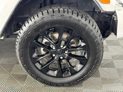 Certified 2021 Jeep Gladiator Overland AWD/4WD image 46