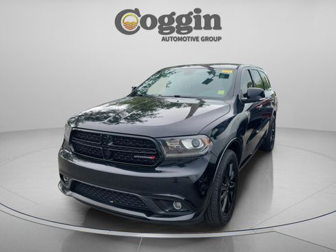Used 2017 Dodge Durango GT w/ Nav & Power Liftgate Group RWD image 2
