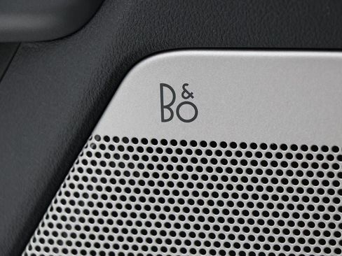 Used 2022 Ford F150 Lariat w/ Equipment Group 501A Mid image 33