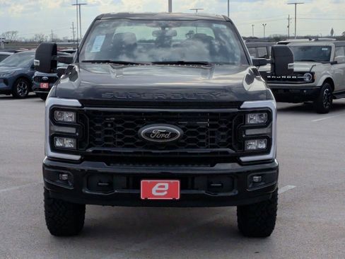 New 2026 Ford F250 XLT w/ XLT Premium Package image 2