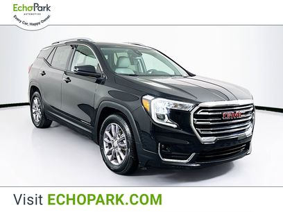 Used 2024 GMC Terrain SLT