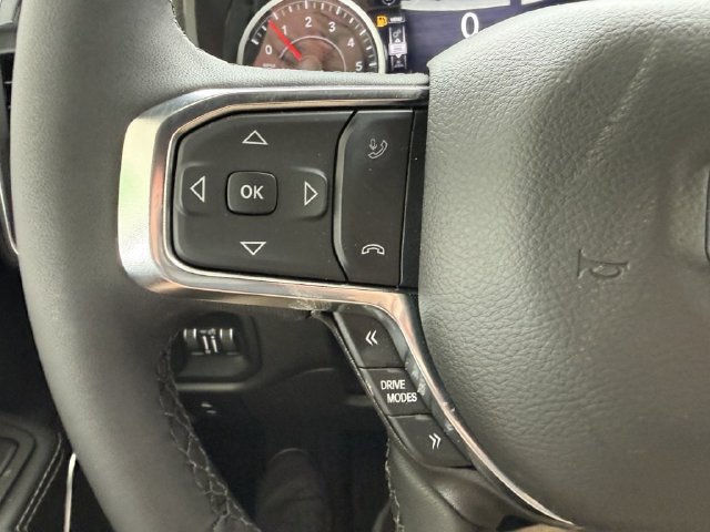 New 2026 RAM 1500 Laramie AWD/4WD image 17
