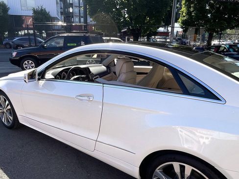Used 2014 Mercedes-Benz E 350 Coupe image 18