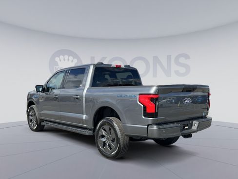 New 2025 Ford F150 Lightning Flash AWD/4WD image 4