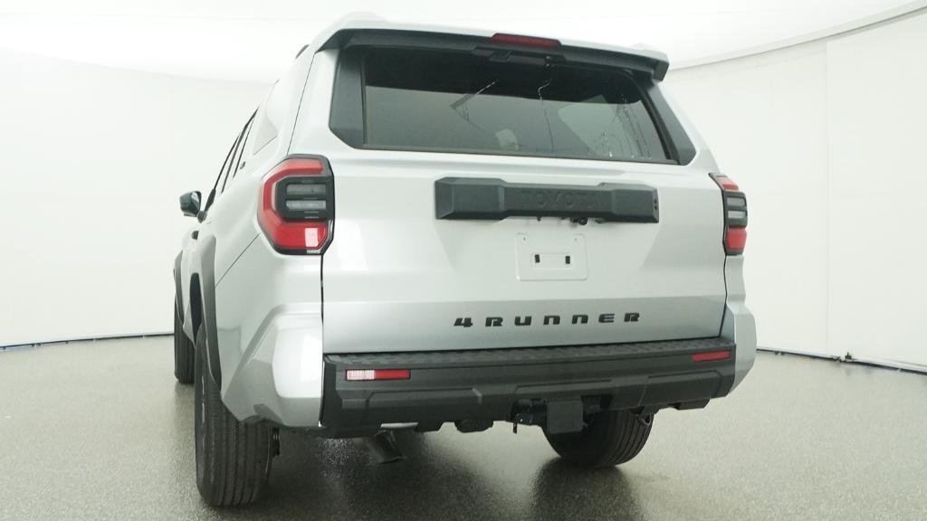 Certified 2026 Toyota 4Runner SR5 AWD/4WD image 23