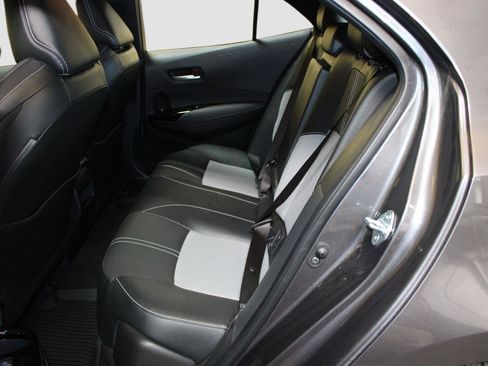 Used 2021 Toyota Corolla XSE FWD image 36