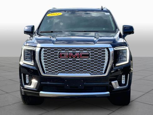 Used 2024 GMC Yukon XL Denali AWD/4WD image 4
