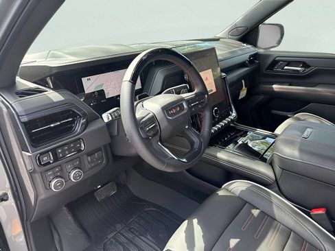 New 2026 GMC Yukon AT4 Ultimate AWD/4WD image 8