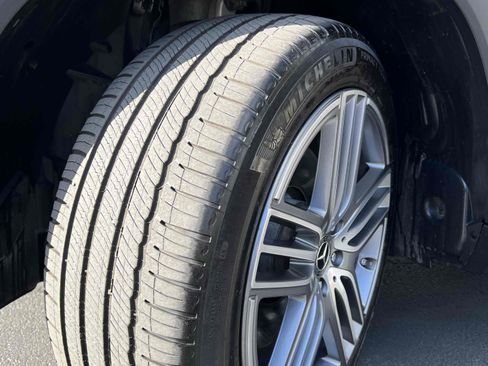 Used 2022 Mercedes-Benz GLS 450 4MATIC SUV - WARMTH & COMFORT image 17