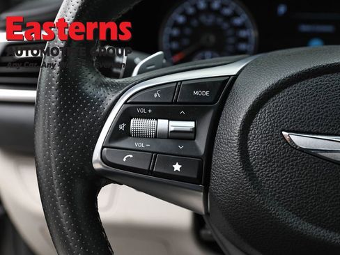 Used 2023 Genesis G70 2.0T AWD/4WD image 15