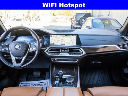 Used 2021 BMW X5 xDrive40i w/ Premium Package image 17