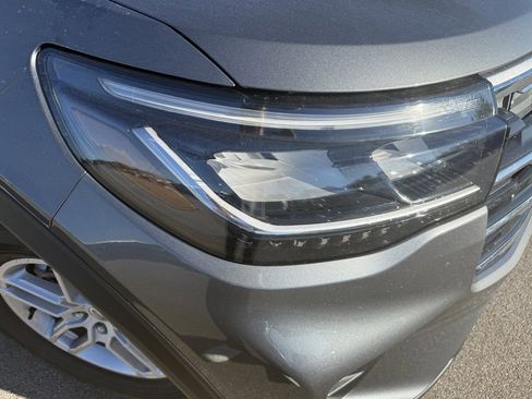 New 2026 Ford Explorer Active image 8