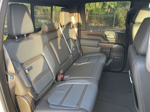 Used 2021 GMC Sierra 3500 Denali w/ Denali Ultimate Package image 28