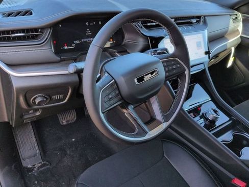 New 2026 Jeep Grand Cherokee L 4WD image 11