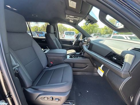 New 2026 Chevrolet Suburban LS w/ LS Custom Edition RWD image 22