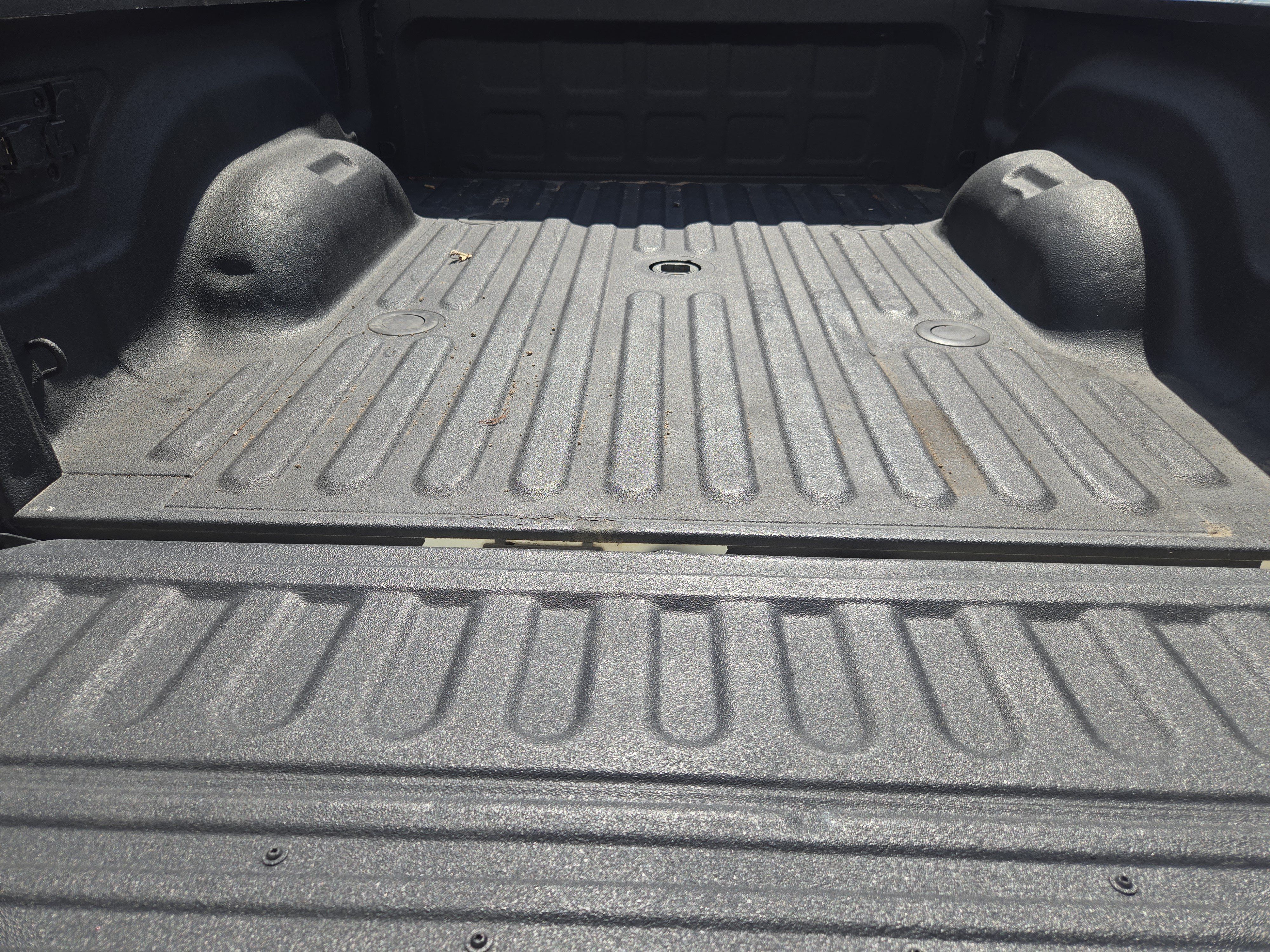 Used 2022 RAM 2500 Limited AWD/4WD image 34
