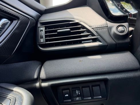 Used 2023 Subaru Legacy Premium AWD/4WD image 20