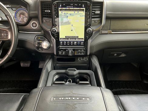 Used 2021 RAM 1500 Limited image 7